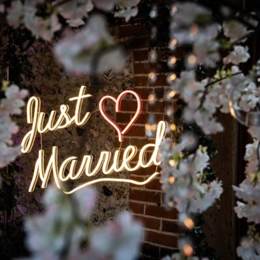Just Married Wedding Neon Sign image 1